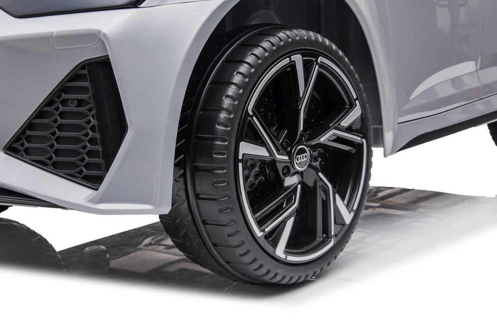 Auto na akumulator Audi RS6 - szary
