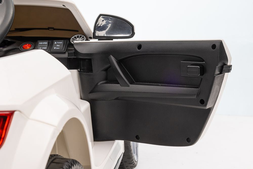 Auto na akumulator Audi RS6 - biały