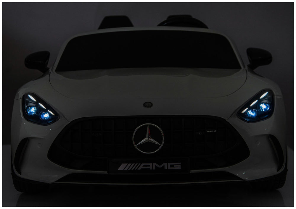 Auto na akumulator Mercedes GT63 AMG - biały