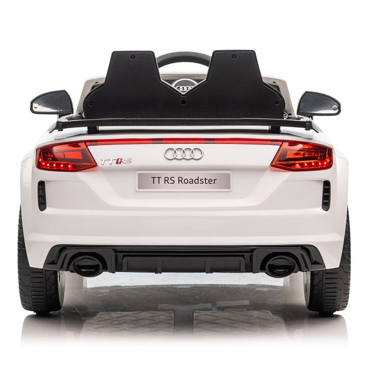 Auto na akumulator Audi RS6 - biały