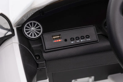 Auto na akumulator Audi RS6 - biały
